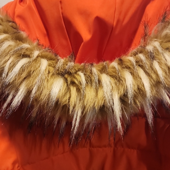 Guess Orange Puffer Jacket - Picture 9 of 16